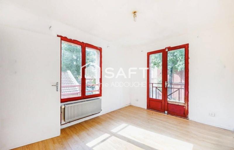 Maison - 96 m² - 5 pièces