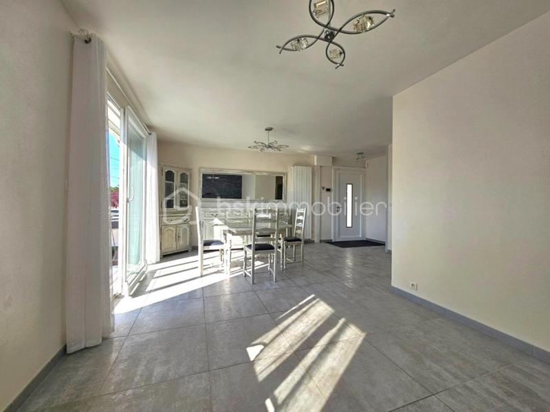 Pavillon - 100 m² - 5 pièces