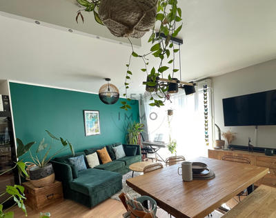 Appartement - 65 m² - 3 pièces