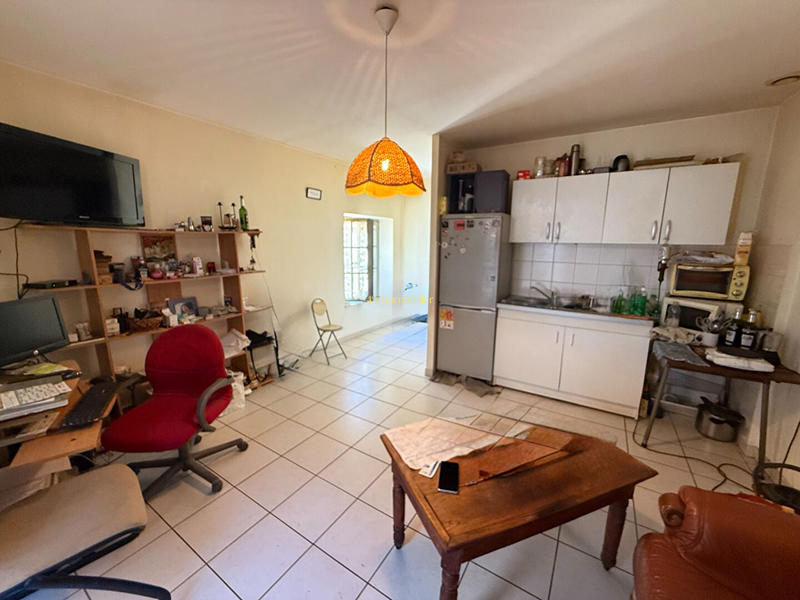 Immeuble - 5 pièces