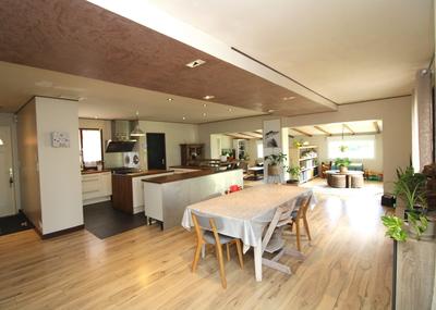 Maison traditionnelle - 165 m² - 6 pièces