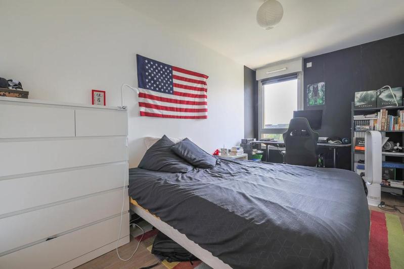 Appartement - 99 m² - 5 pièces