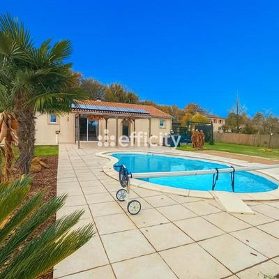 Pavillon - 97 m² - 5 pièces