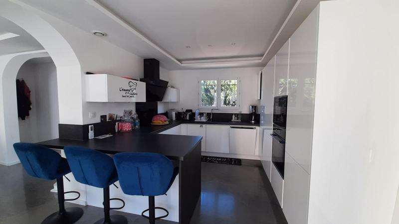 Villa - 153 m² - 5 pièces