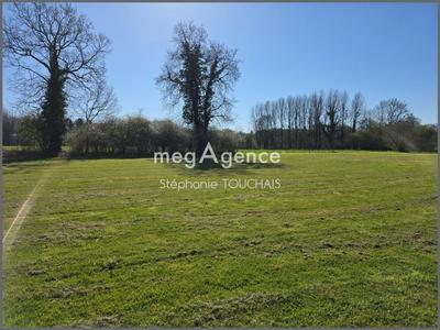 Terrain constructible - 4 322 m²
