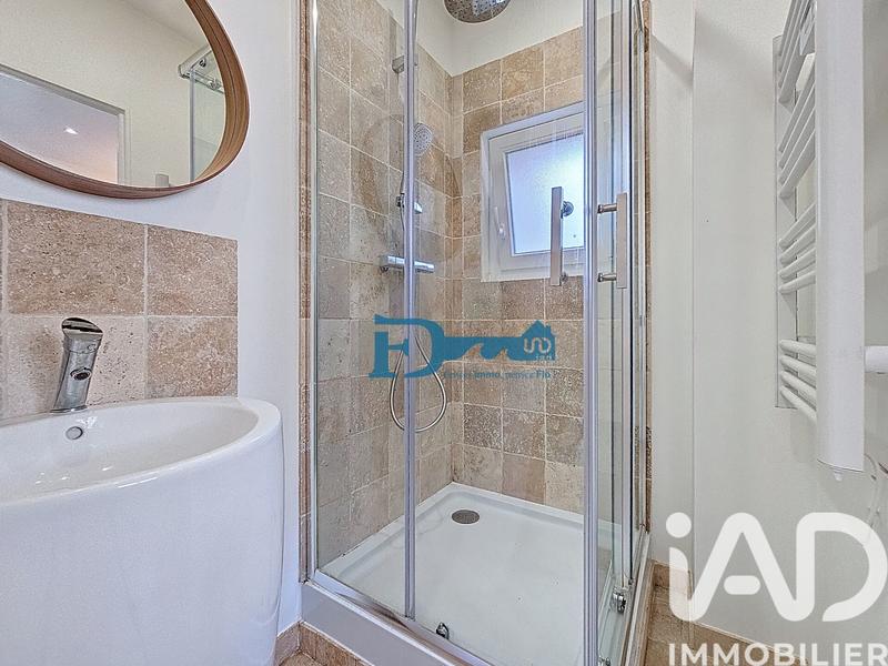 Studio - 40 m² - 1 pièce