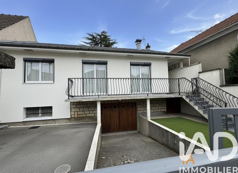 Maison - 90 m² - 5 pièces
