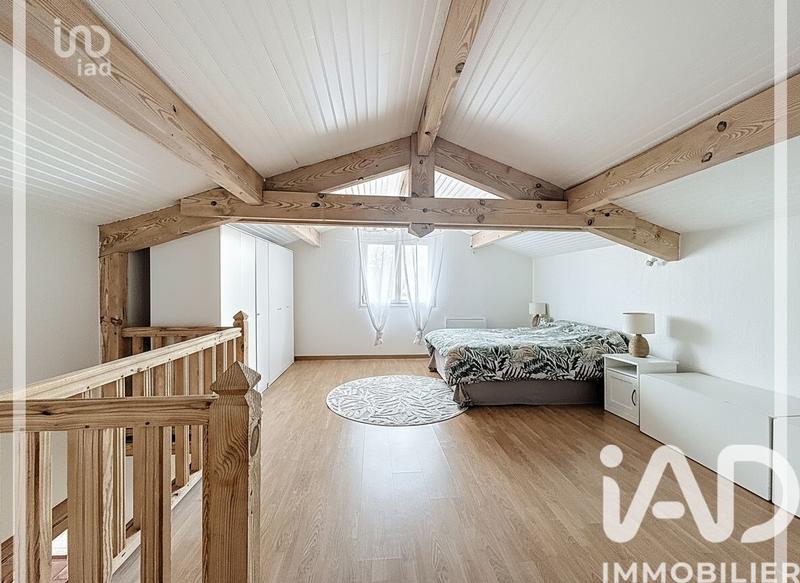 Maison - 177 m² - 8 pièces