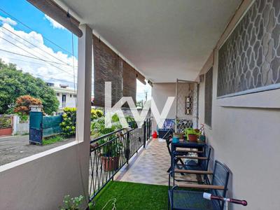 Appartement - 80 m² - 4 pièces