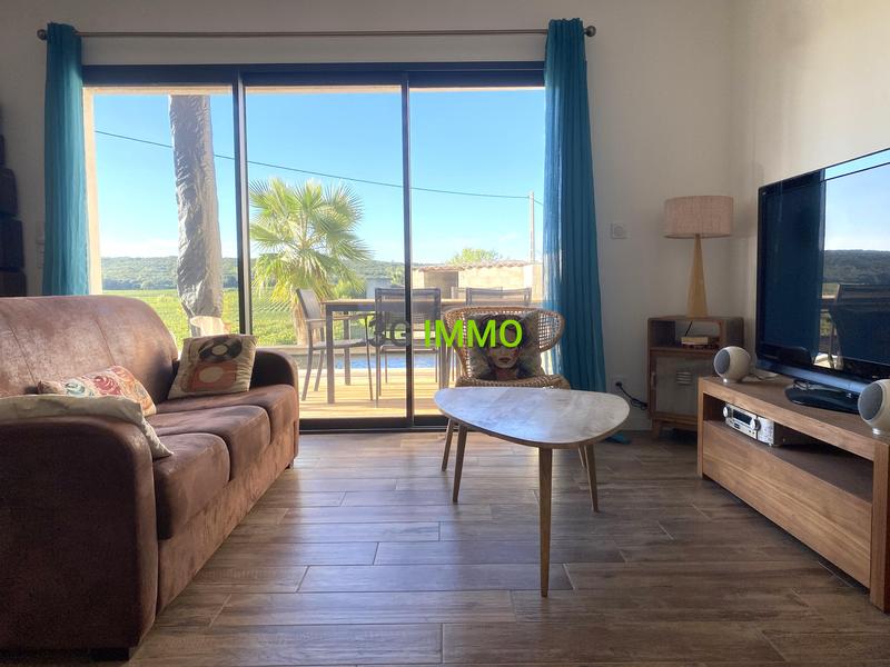 Maison traditionnelle - 100 m² - 5 pièces