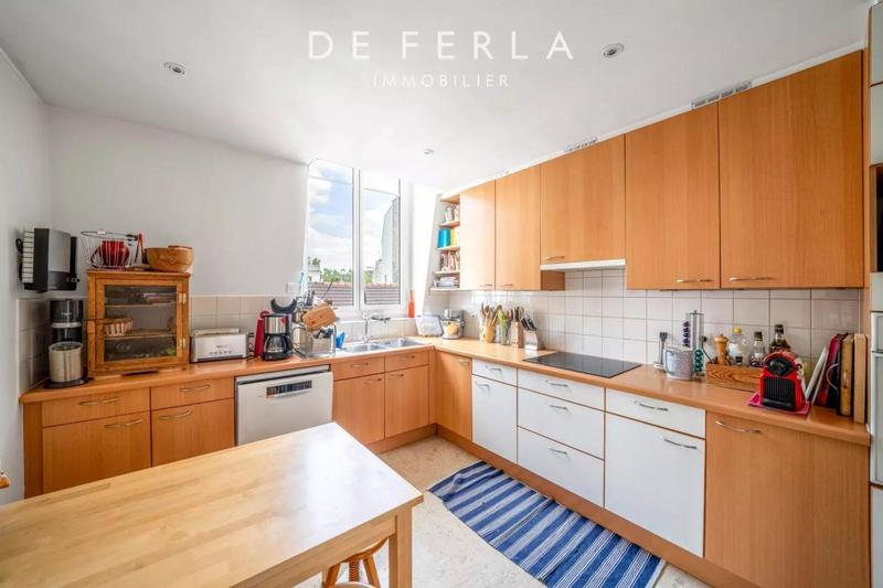 Appartement - 155 m² - 7 pièces