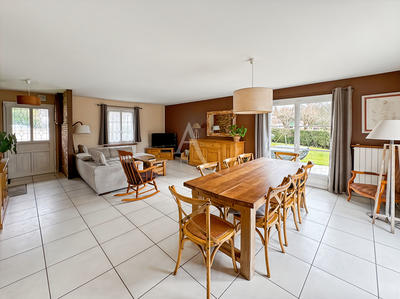 Maison - 126 m² - 7 pièces