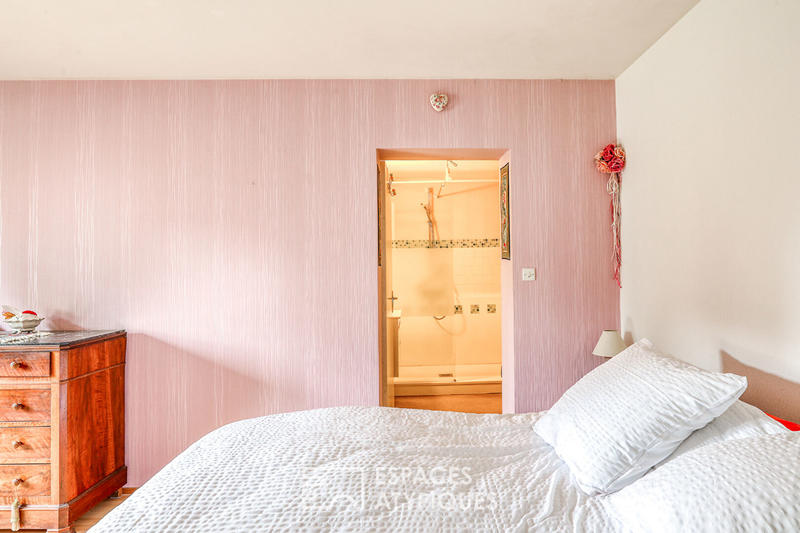 Maison - 183 m² - 8 pièces