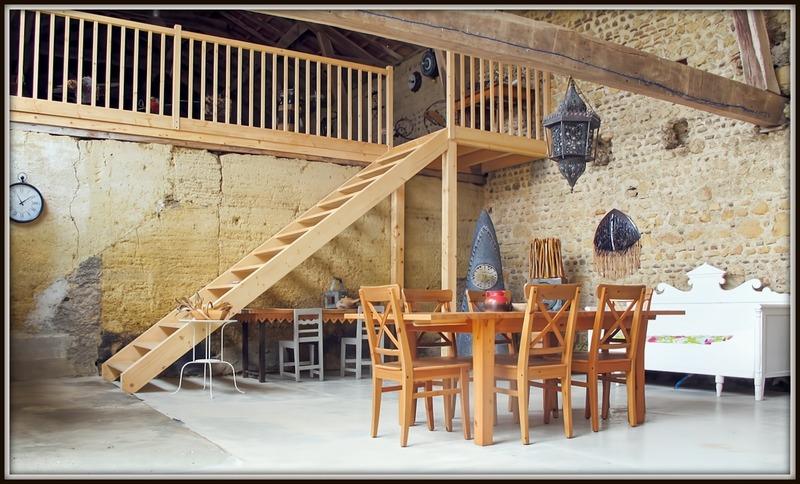 Maison - 250 m² - 8 pièces