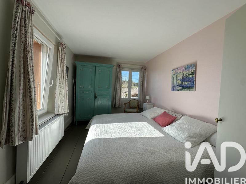 Maison - 189 m² - 8 pièces