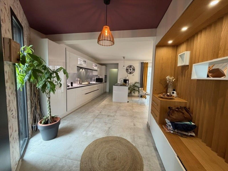 Maison - 130 m² - 6 pièces