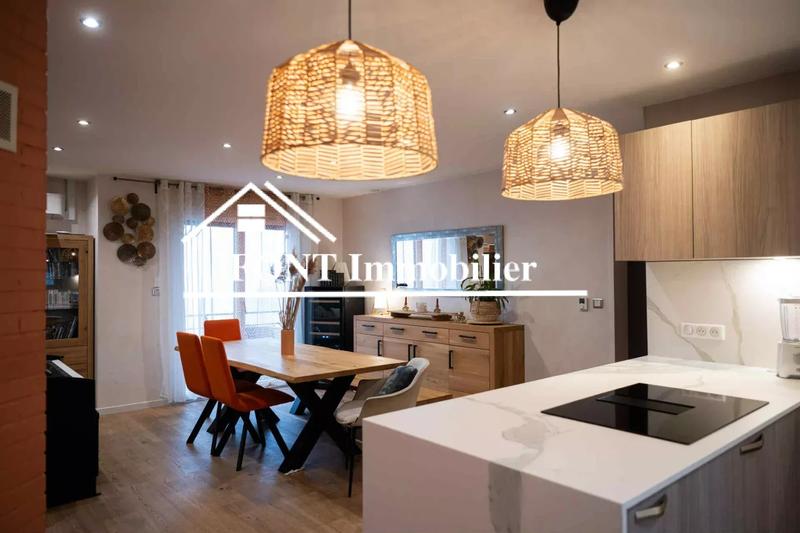 Maison - 173 m² - 8 pièces