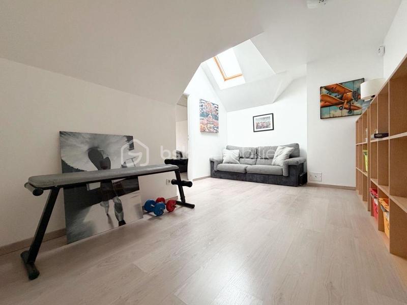 Maison - 150 m² - 8 pièces