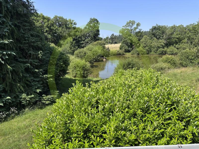 Maison - 90 m² - 6 pièces