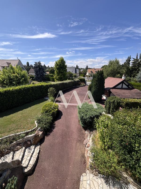 Maison - 162 m² - 6 pièces