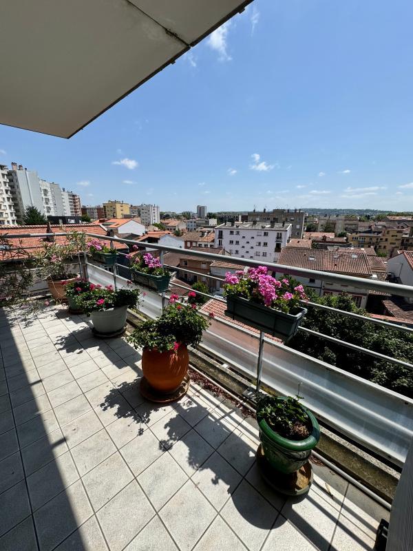 Appartement - 121 m² - 4 pièces