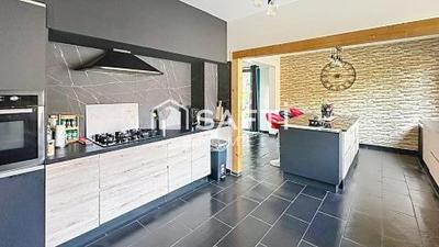 Maison - 172 m² - 7 pièces