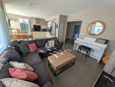 Villa - 97 m² - 4 pièces