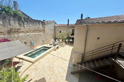 Maison - 200 m² - 7 pièces