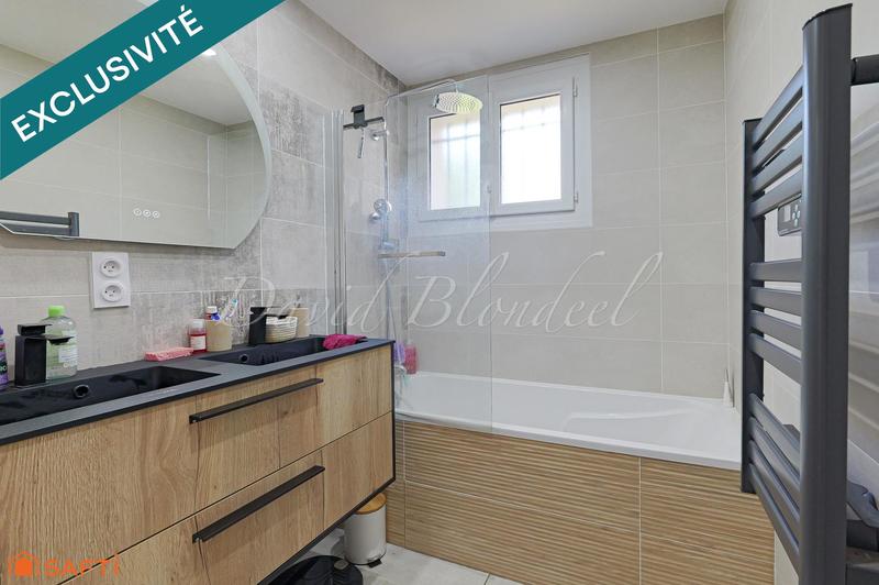 Maison - 120 m² - 6 pièces