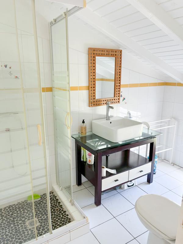 Villa - 200 m² - 10 pièces