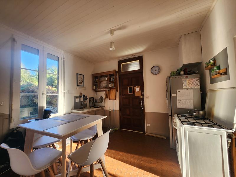 Maison - 98 m² - 5 pièces