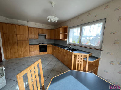 Maison contemporaine - 260 m² - 6 pièces