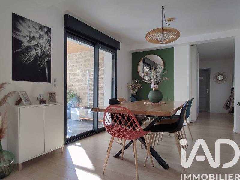 Maison - 165 m² - 8 pièces