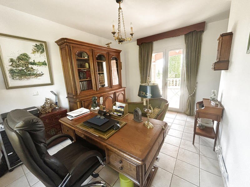 Maison - 145 m² - 5 pièces