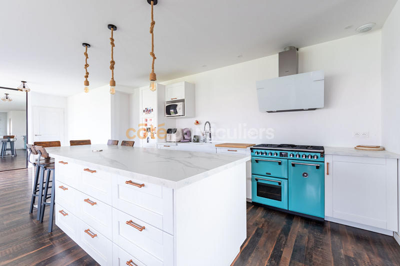 Maison - 115 m² - 6 pièces