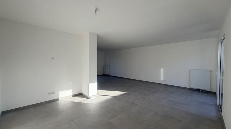 Maison - 99 m² - 4 pièces