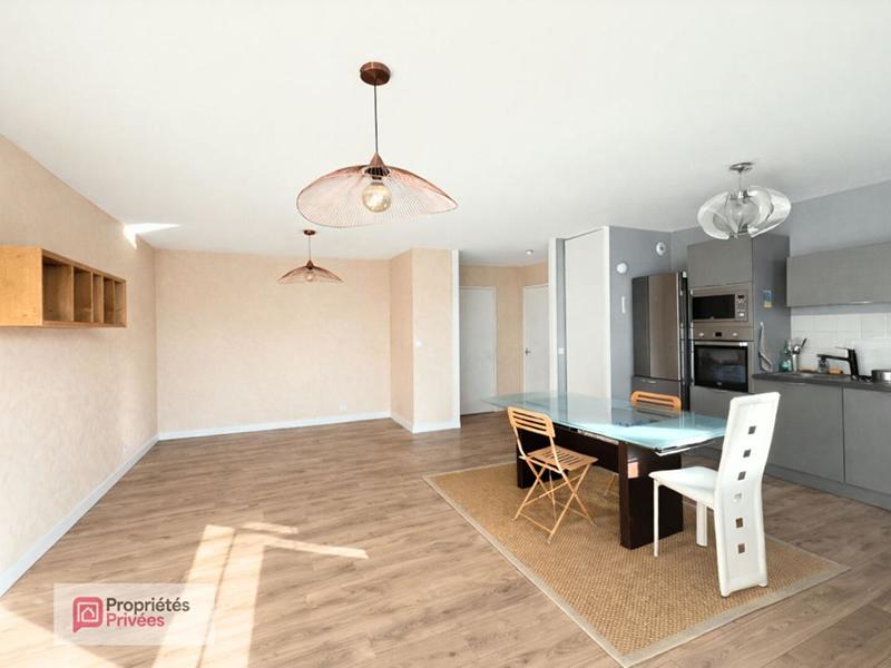 Appartement - 67 m² - 3 pièces