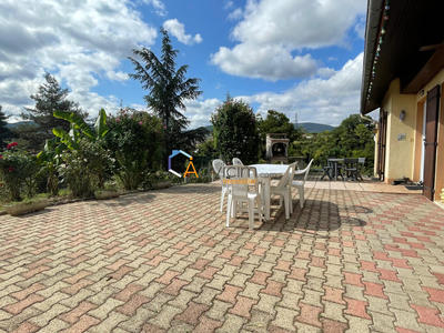 Maison - 124 m² - 4 pièces