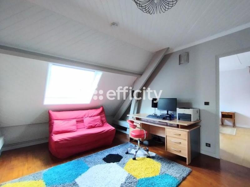 Maison - 145 m² - 6 pièces