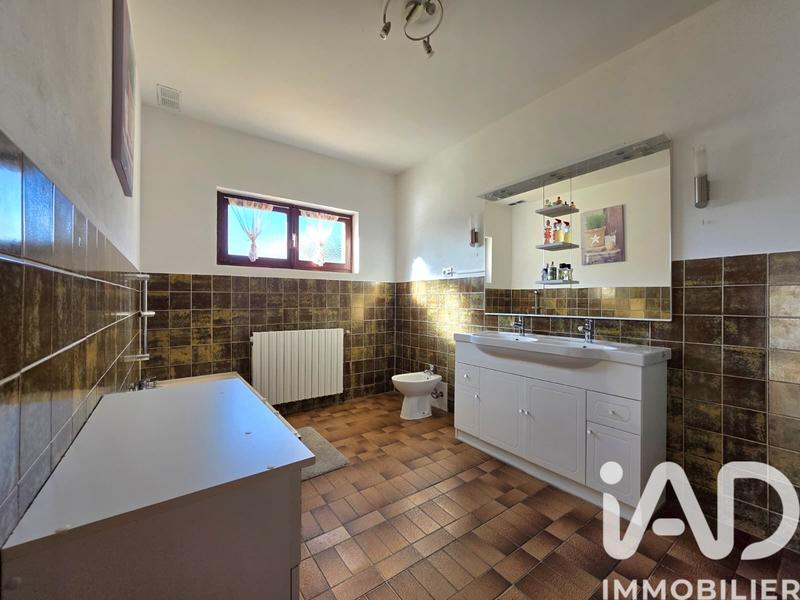 Maison - 125 m² - 4 pièces