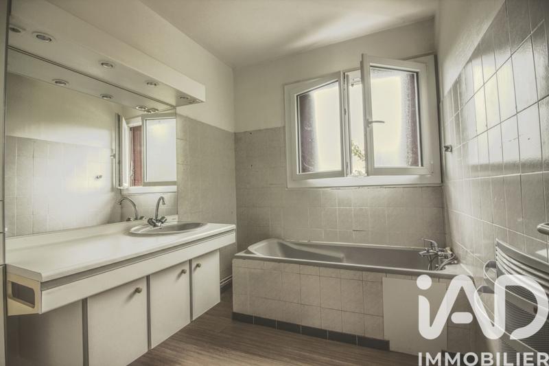 Maison - 141 m² - 6 pièces