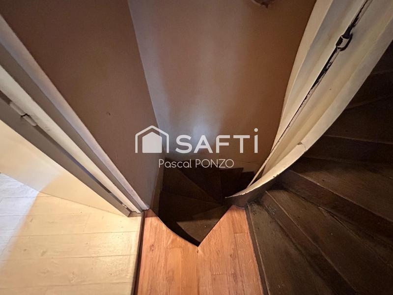 Maison - 95 m² - 4 pièces