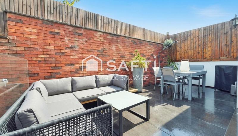 Maison - 160 m² - 5 pièces