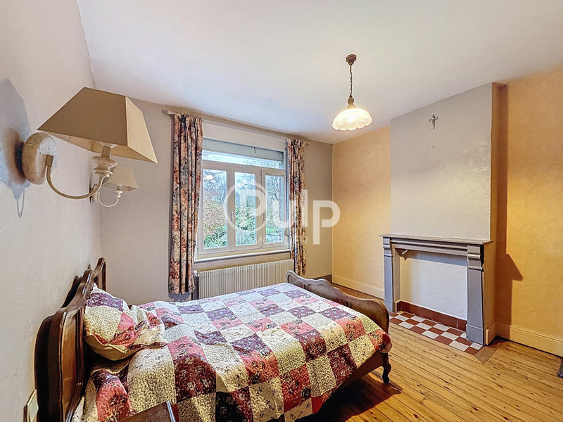 Maison bourgeoise - 172 m² - 10 pièces