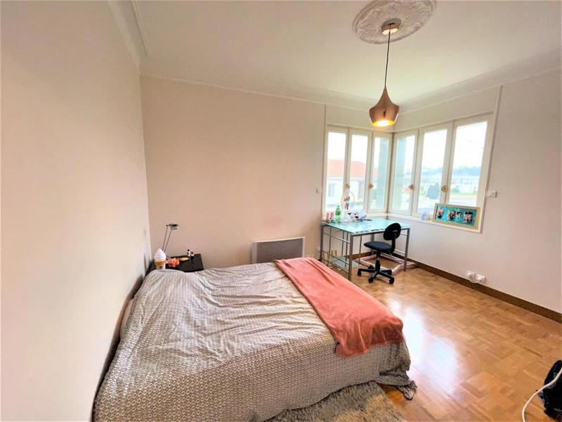 Maison - 143 m² - 7 pièces