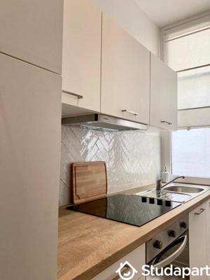 Chambre - 9 m² - 1 pièce