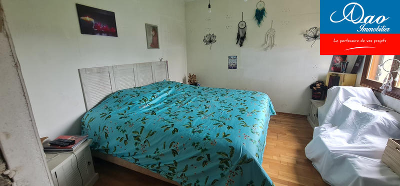 Maison - 200 m² - 5 pièces