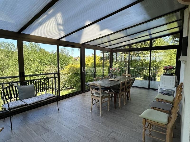 Maison - 156 m² - 8 pièces