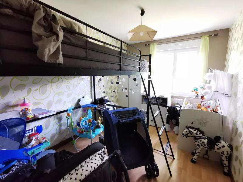 Maison - 98 m² - 5 pièces