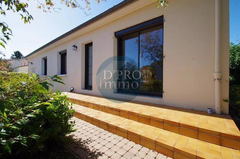 Maison - 104 m² - 6 pièces